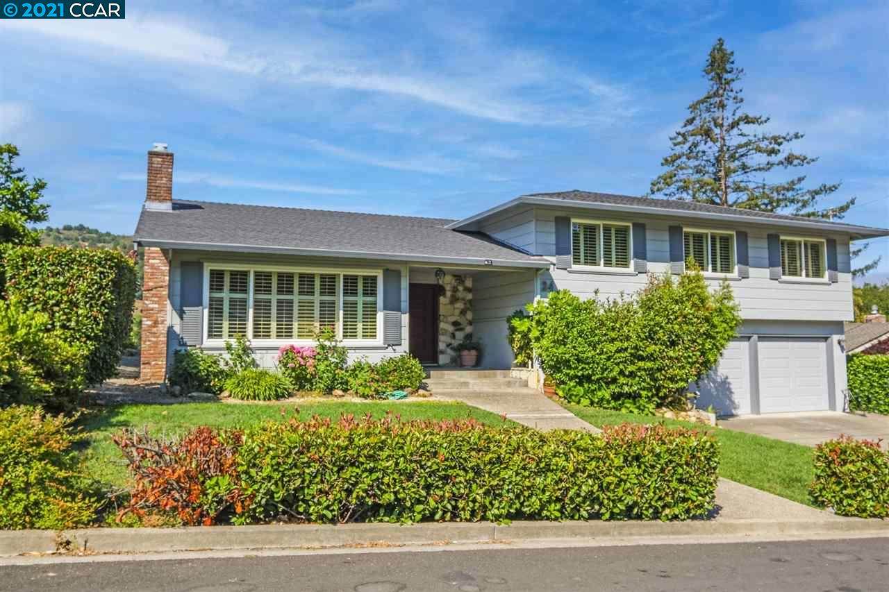 24 Whitehall Dr - Photo 1