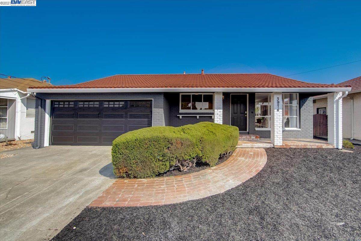 3974 Mission Way - Photo 1