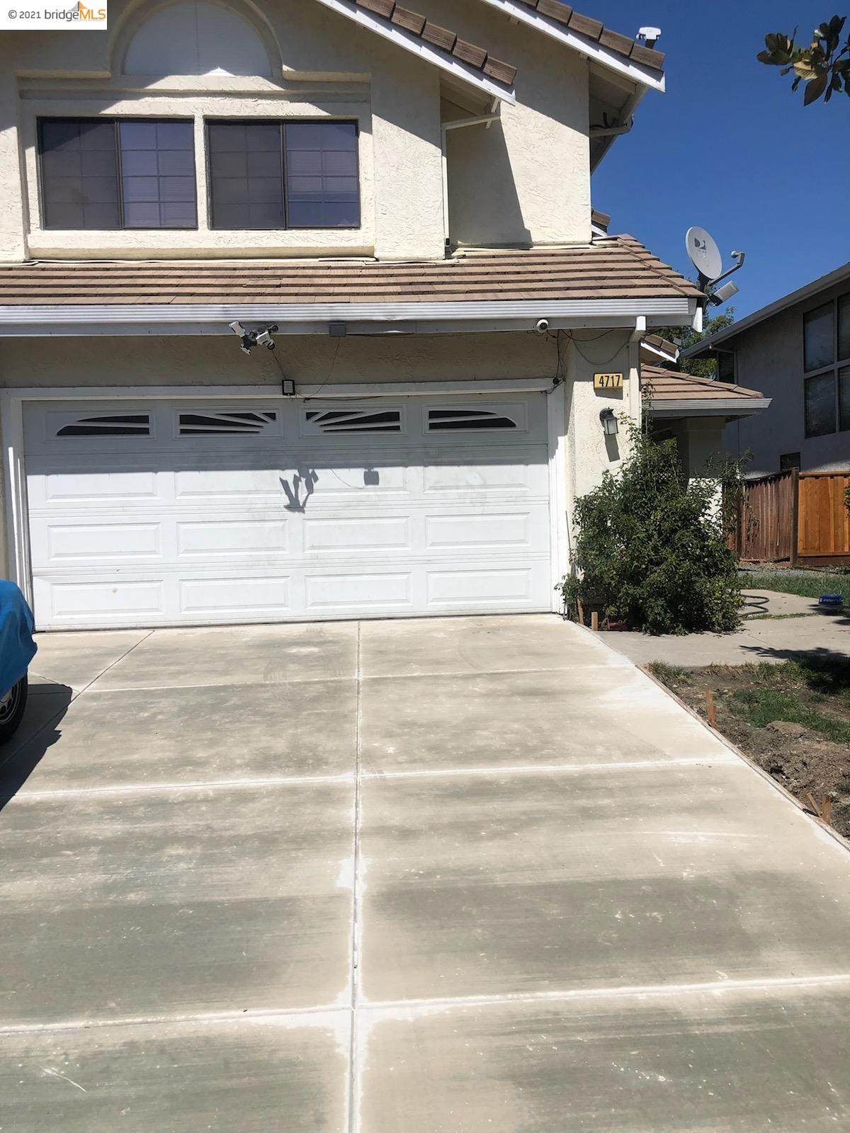 4717 Shannondale Dr - Photo 1