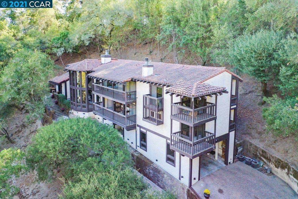 90 Devin Dr - Photo 1