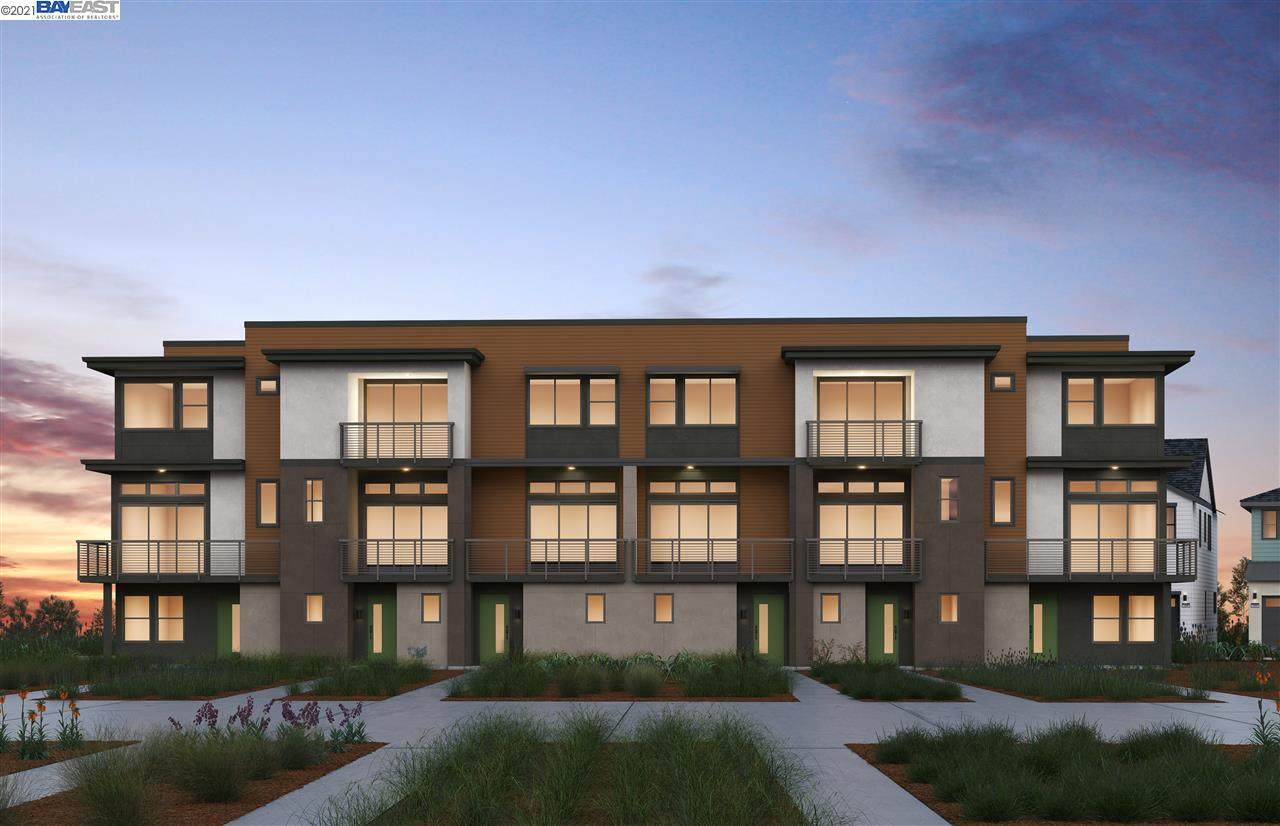 165 Waters Park Circle - Photo 1