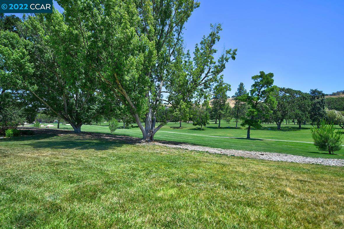 2324 Tice Creek Dr - Photo 1