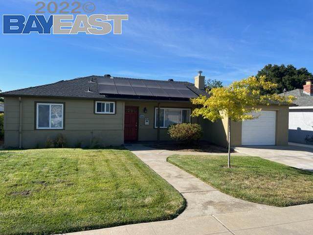 3029 Greenwood Drive - Photo 1