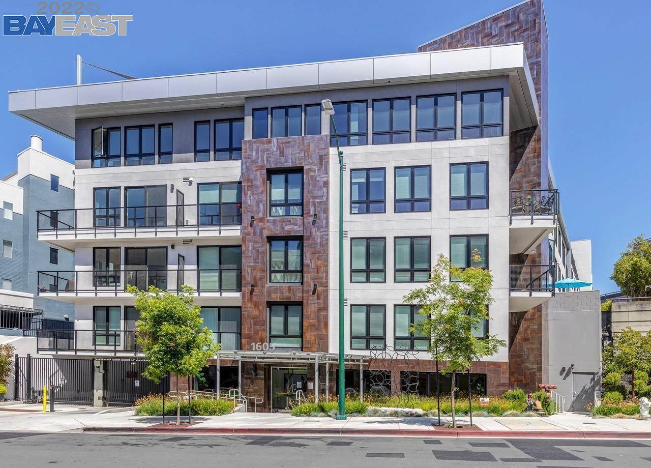 1605 Riviera Ave - Photo 1