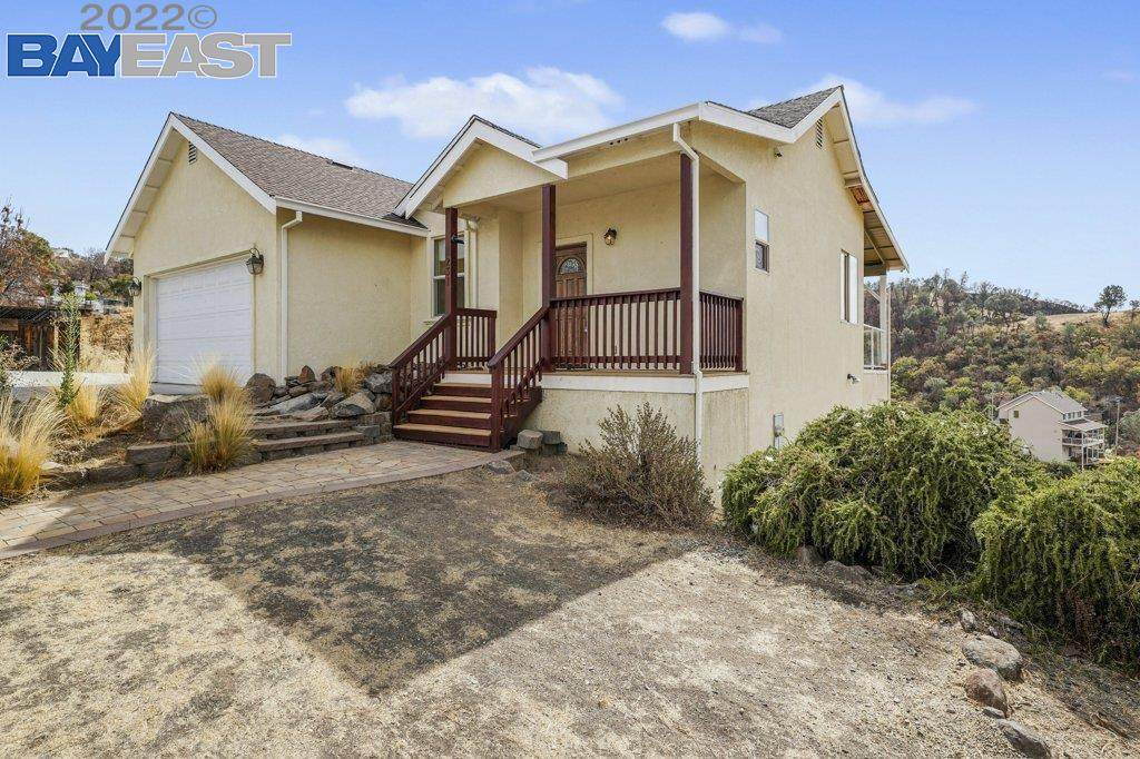 231 Manzanita Ln - Photo 1