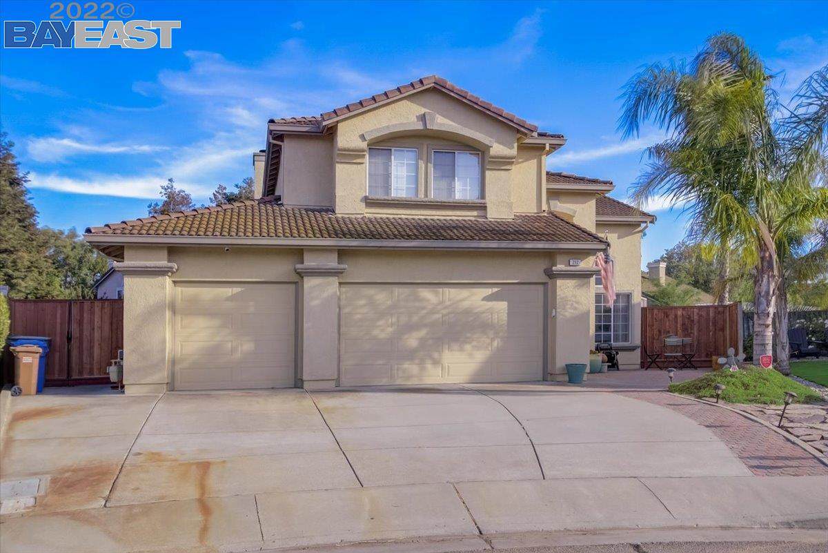 212 Dennis Ct - Photo 1