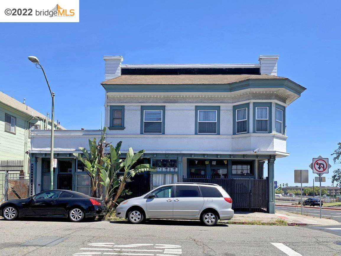 1200 13Th Ave - Photo 1