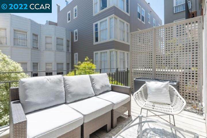1734 Bay St - Photo 1