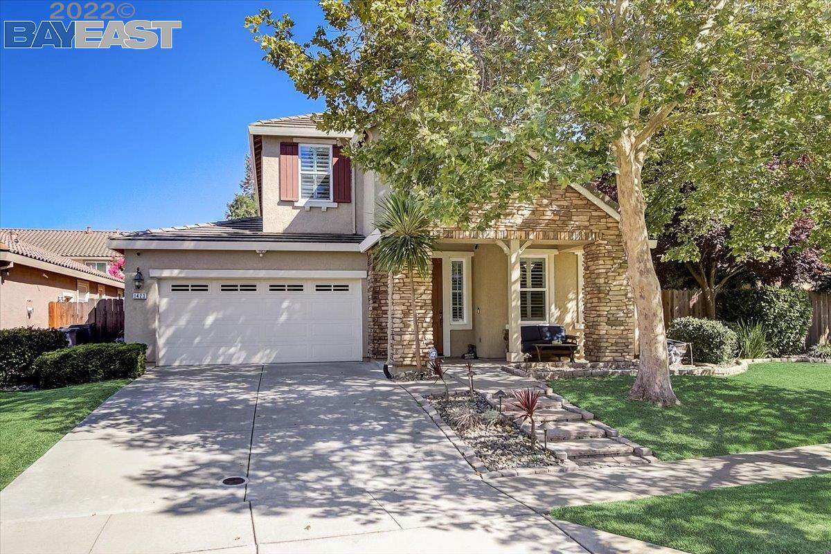 1423 Redding Rd - Photo 1