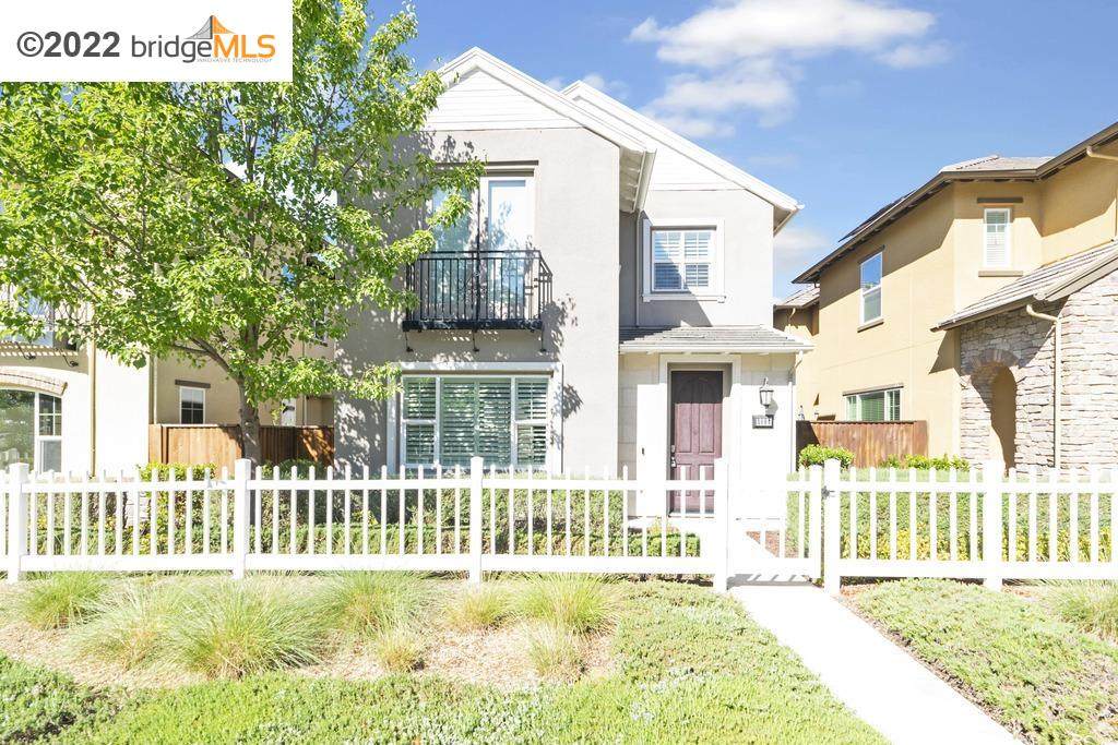 3004 Sonsilla Ln - Photo 1