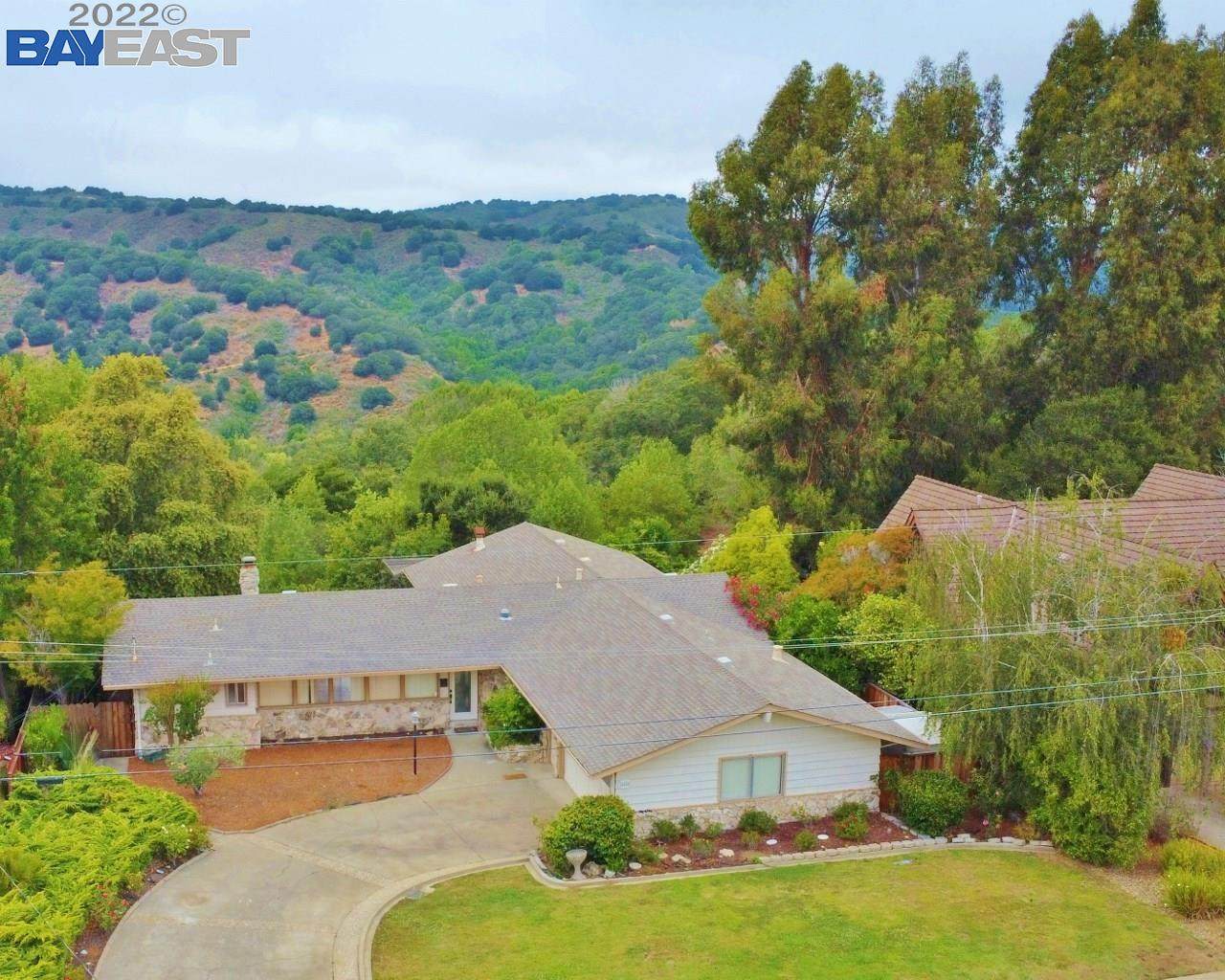 4488 Hillsborough Drive - Photo 1