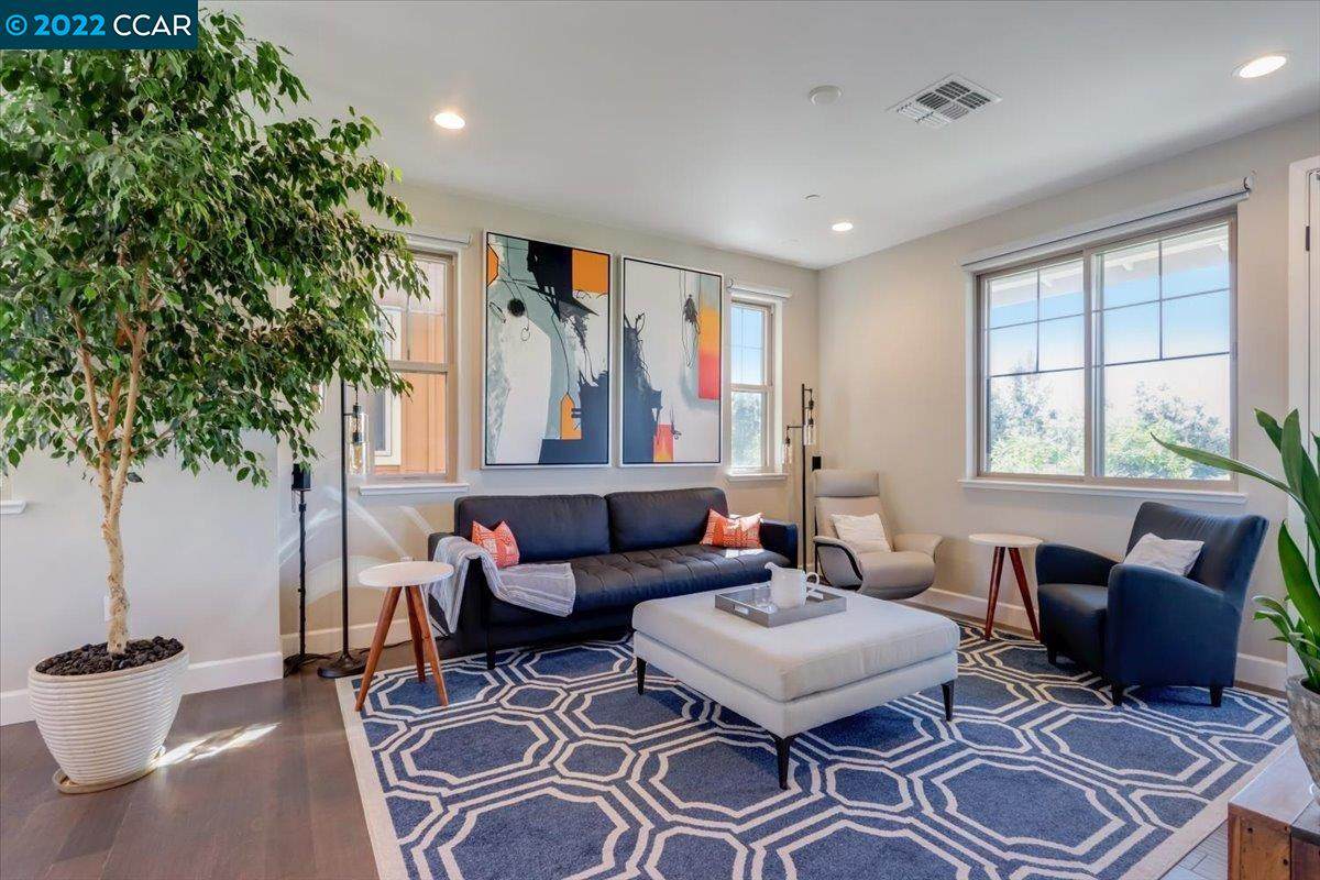 881 Tranquility Cir - Photo 1