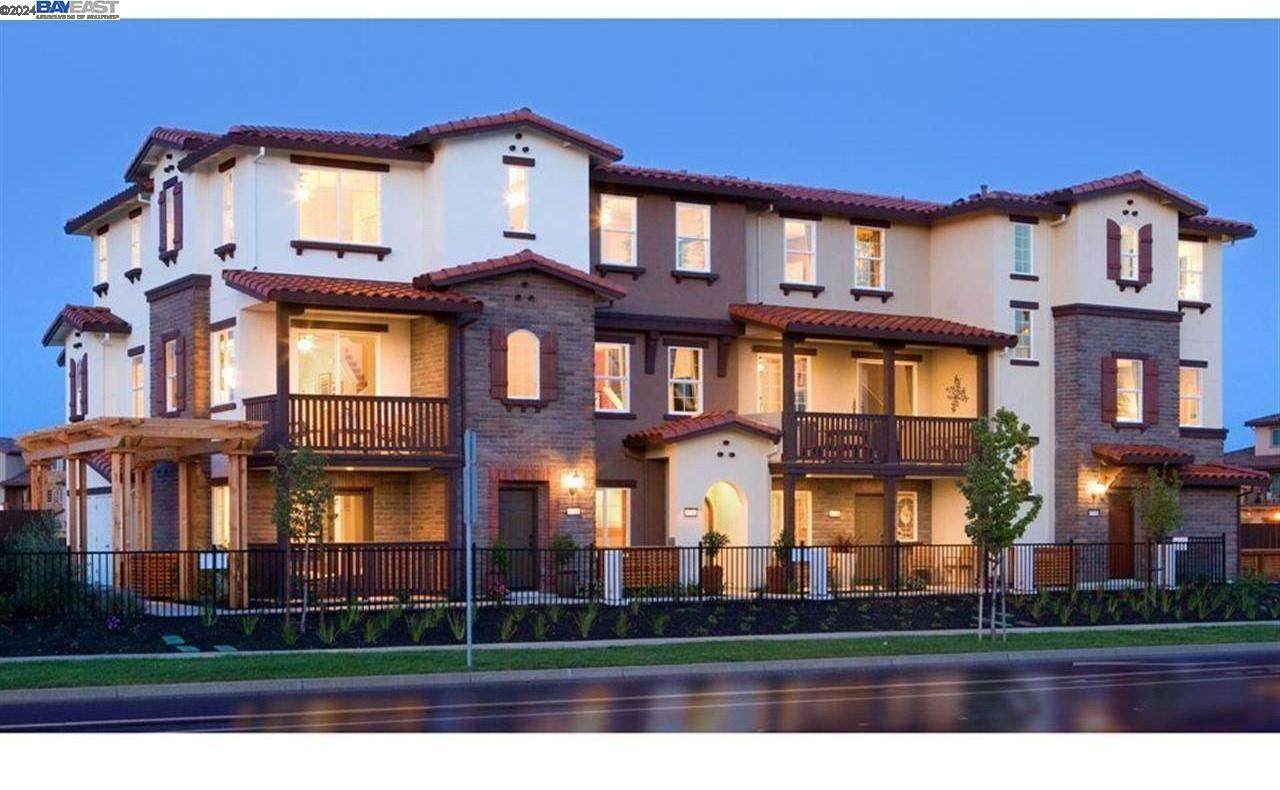 5758 Via Lugano - Photo 1