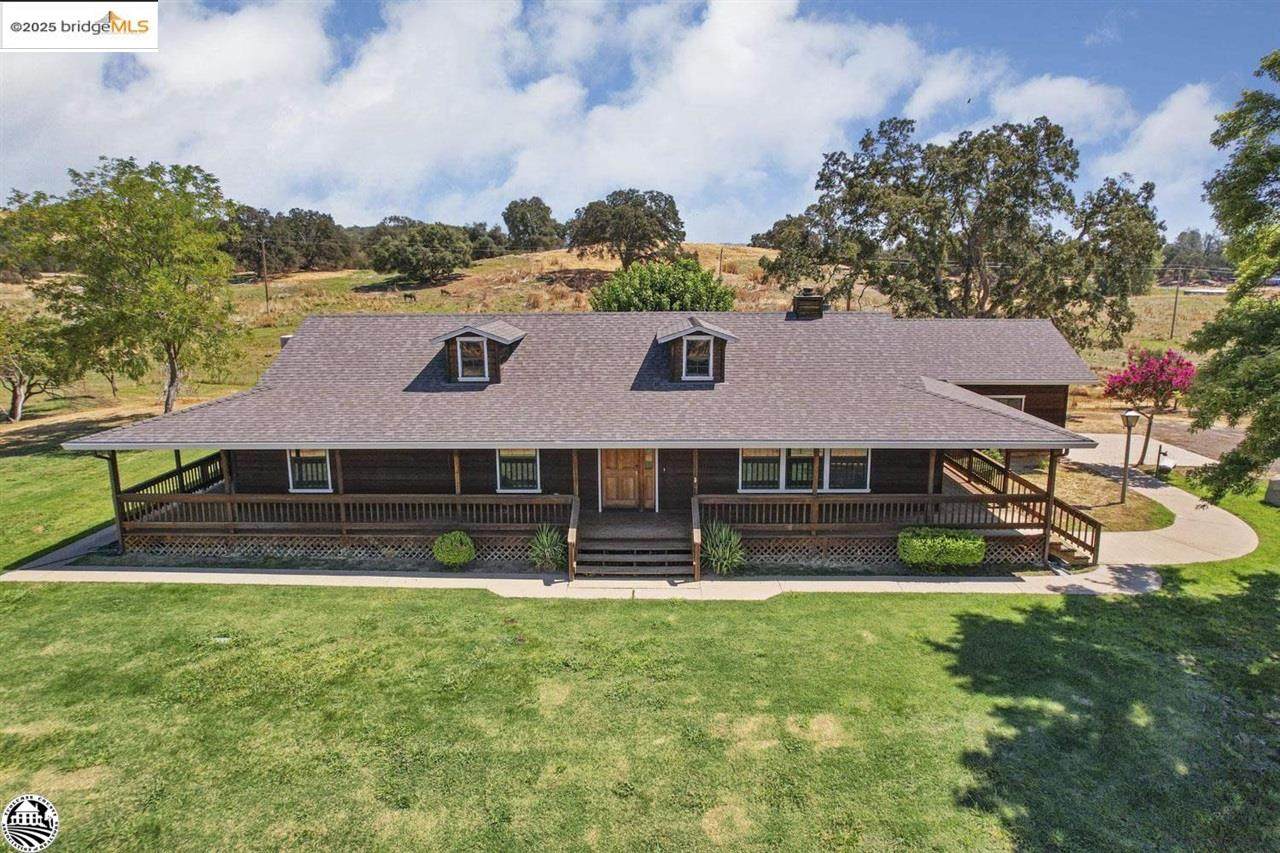 17013 Jacksonville Road - Photo 1