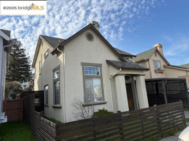 991 Village Cir - Photo 1
