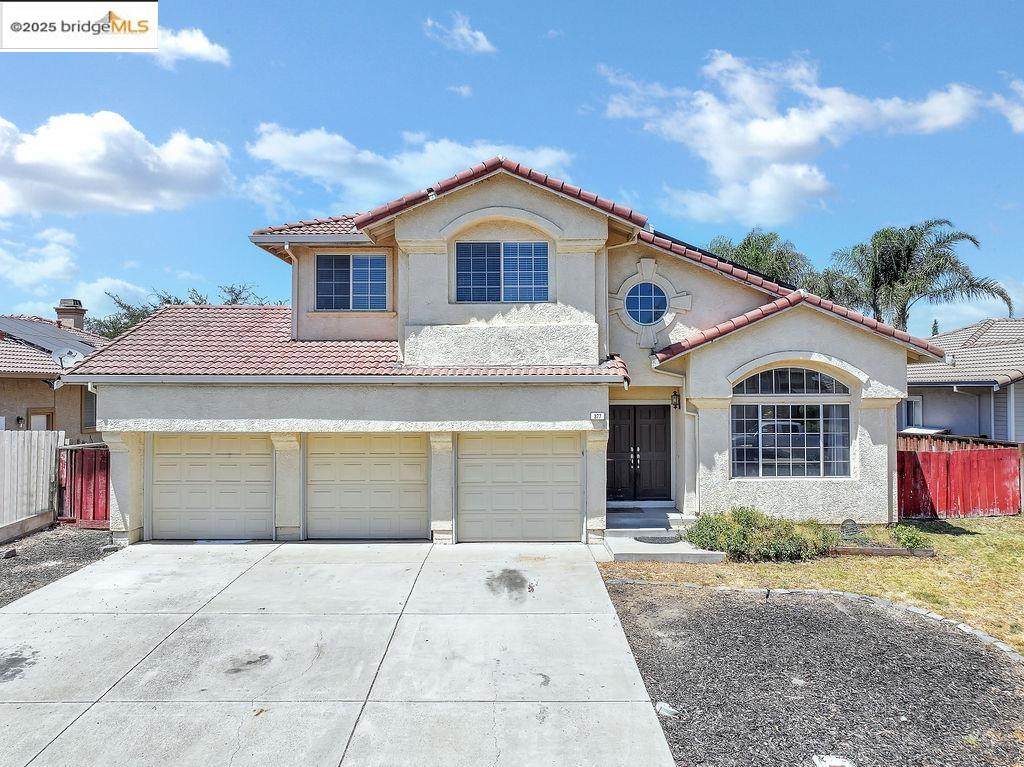 377 Madrone Pl - Photo 1