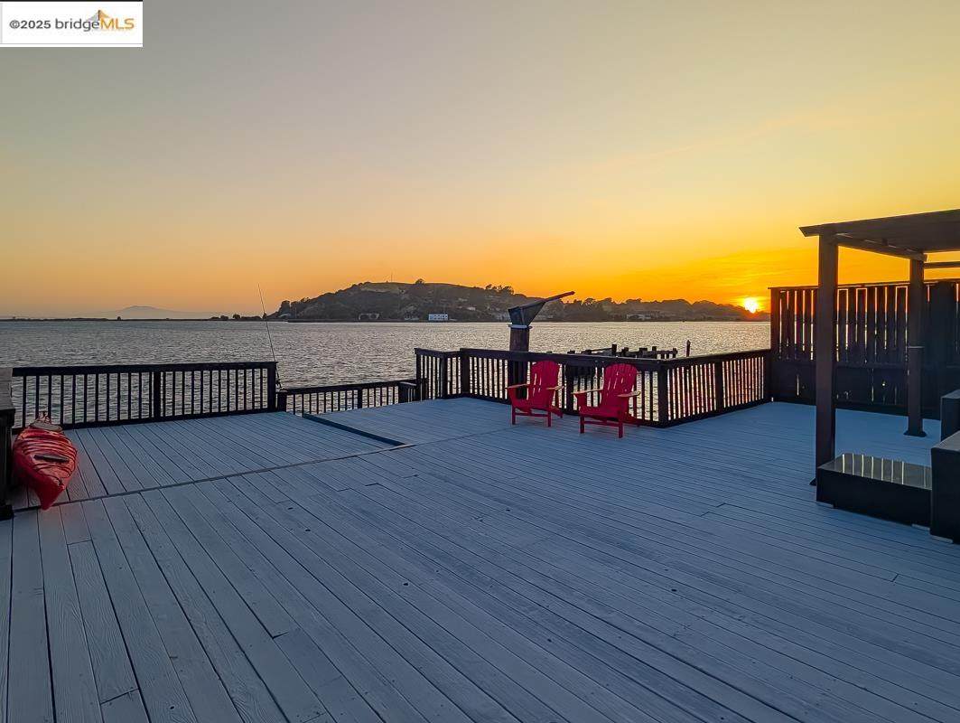 8 Sandy Beach Road - Photo 1