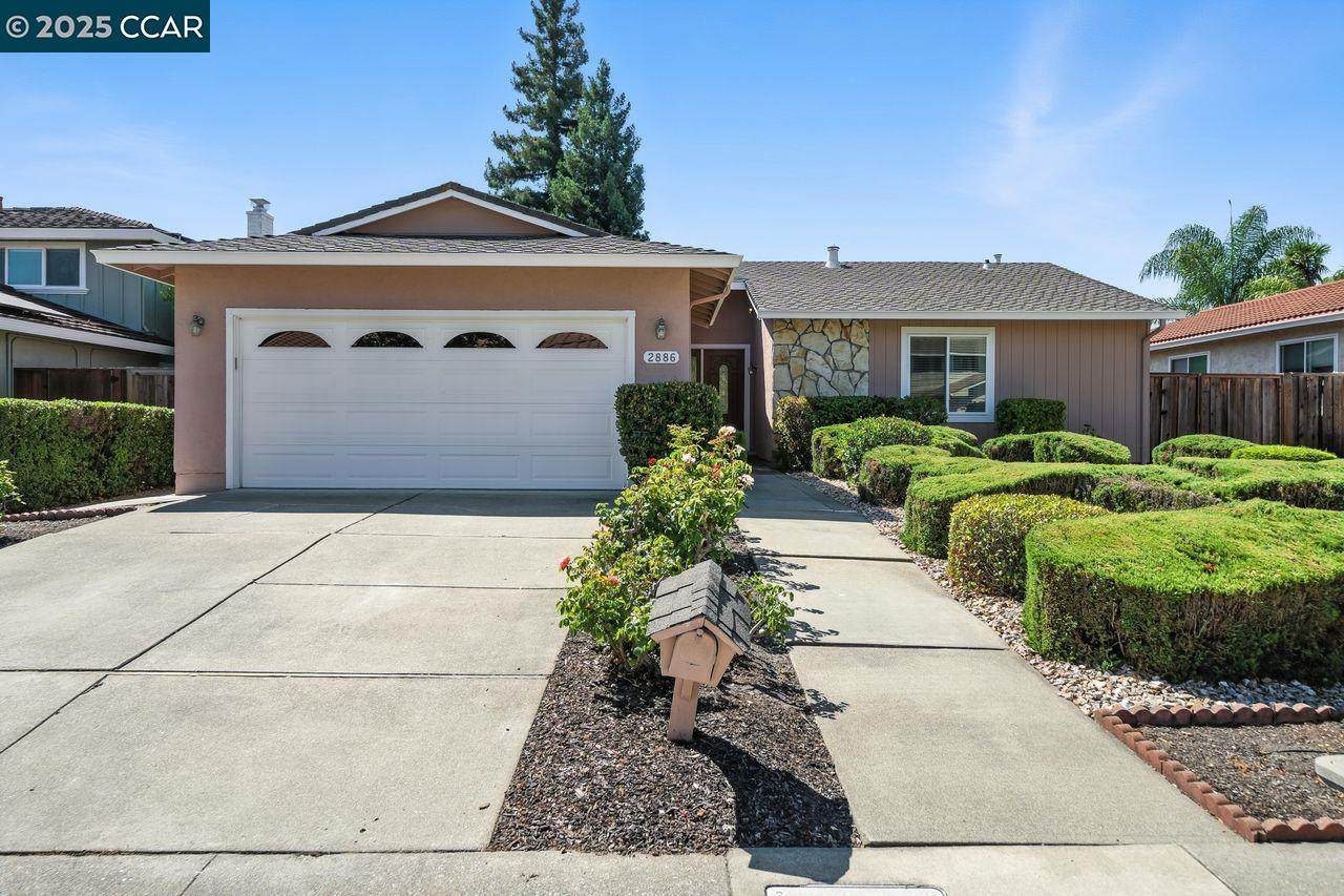 2886 Saint Denis Dr - Photo 1