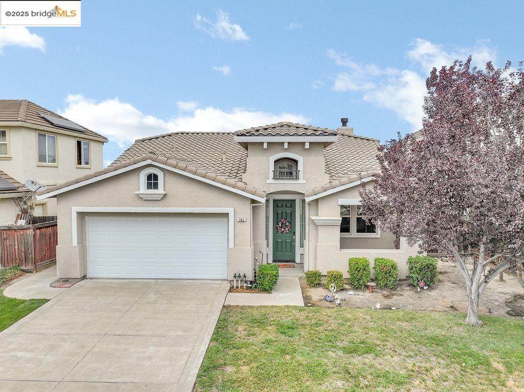 562 Douglas Drive - Photo 1