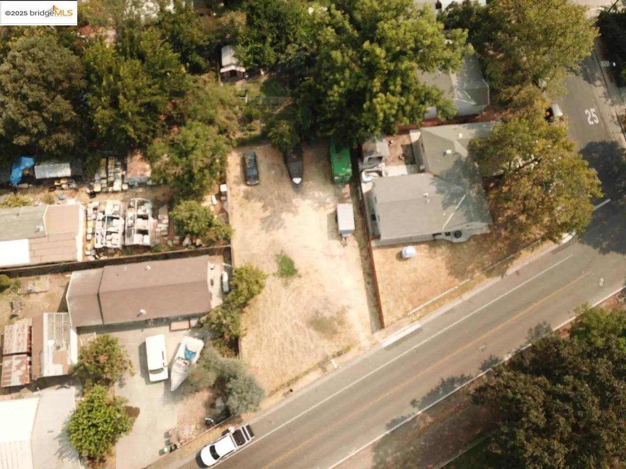 1395 Riverbank Rd - Photo 1