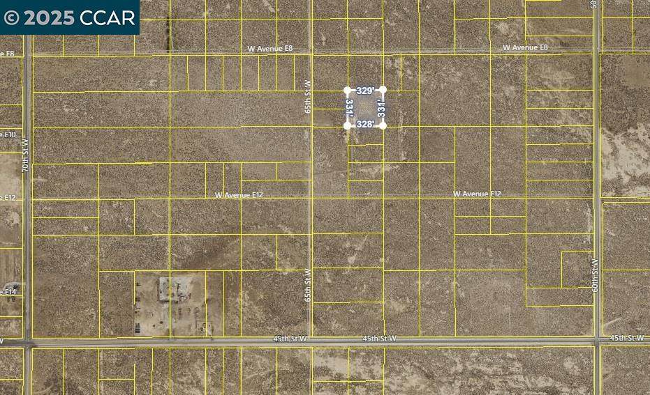  65 St. W And Ave. E-10 - Photo 1