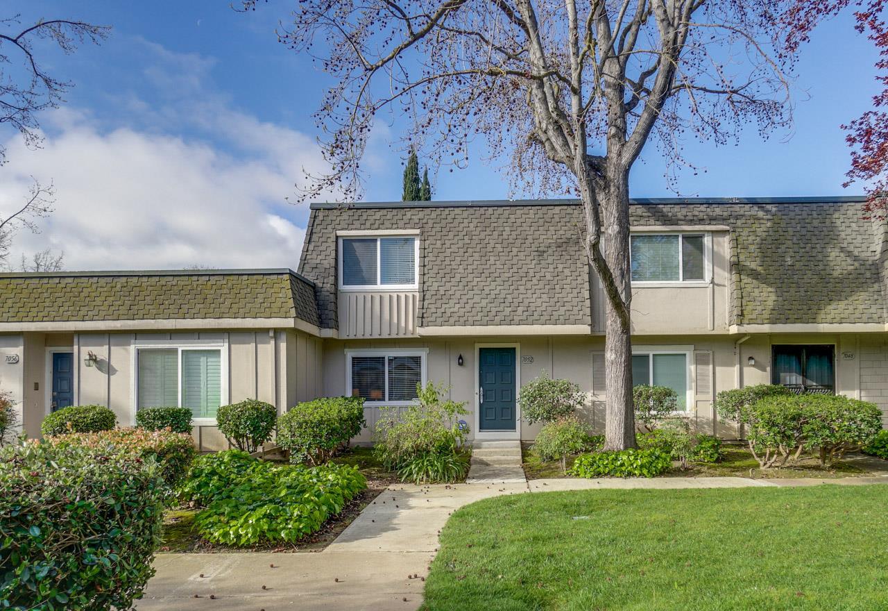 7052 Cherry Chase Way - Photo 1