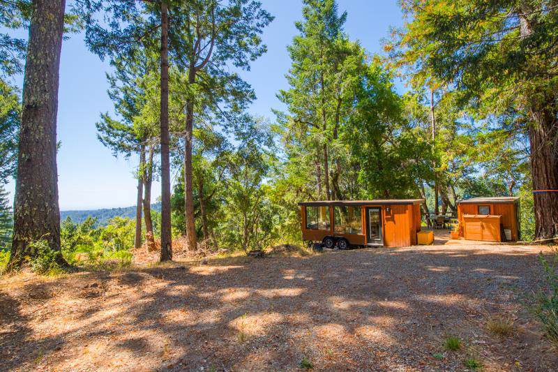 250 Robinridge Lane - Photo 1