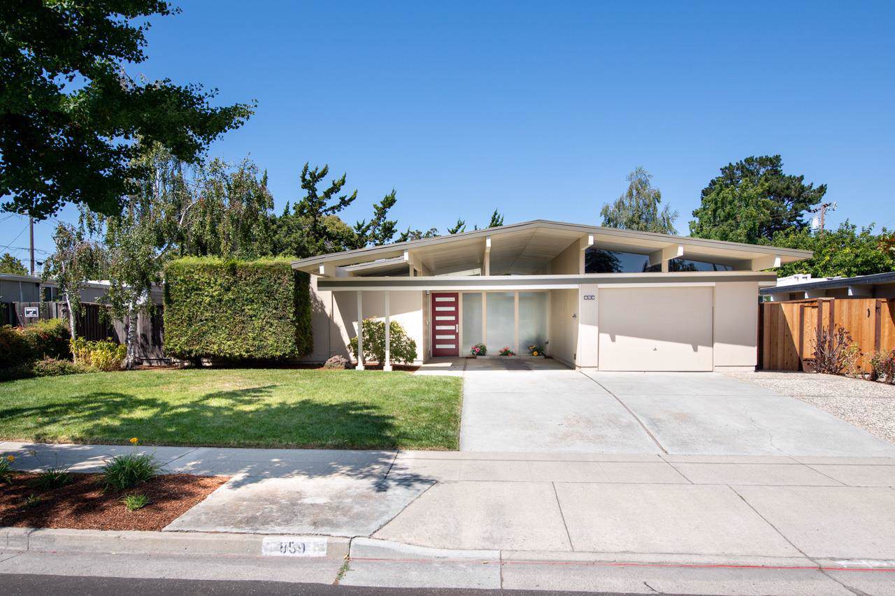 859 Dartshire Way - Photo 1