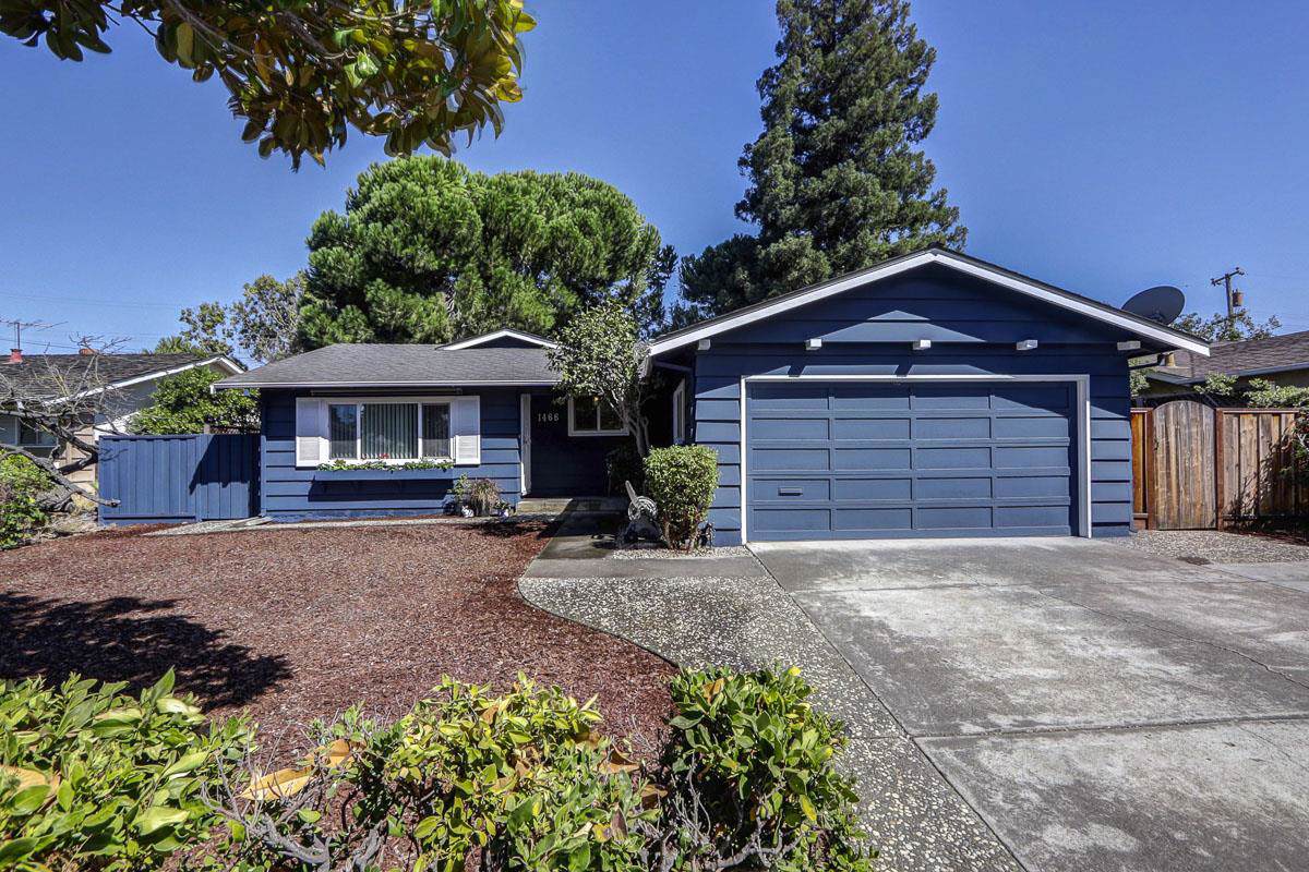 1466 Thunderbird Avenue - Photo 1