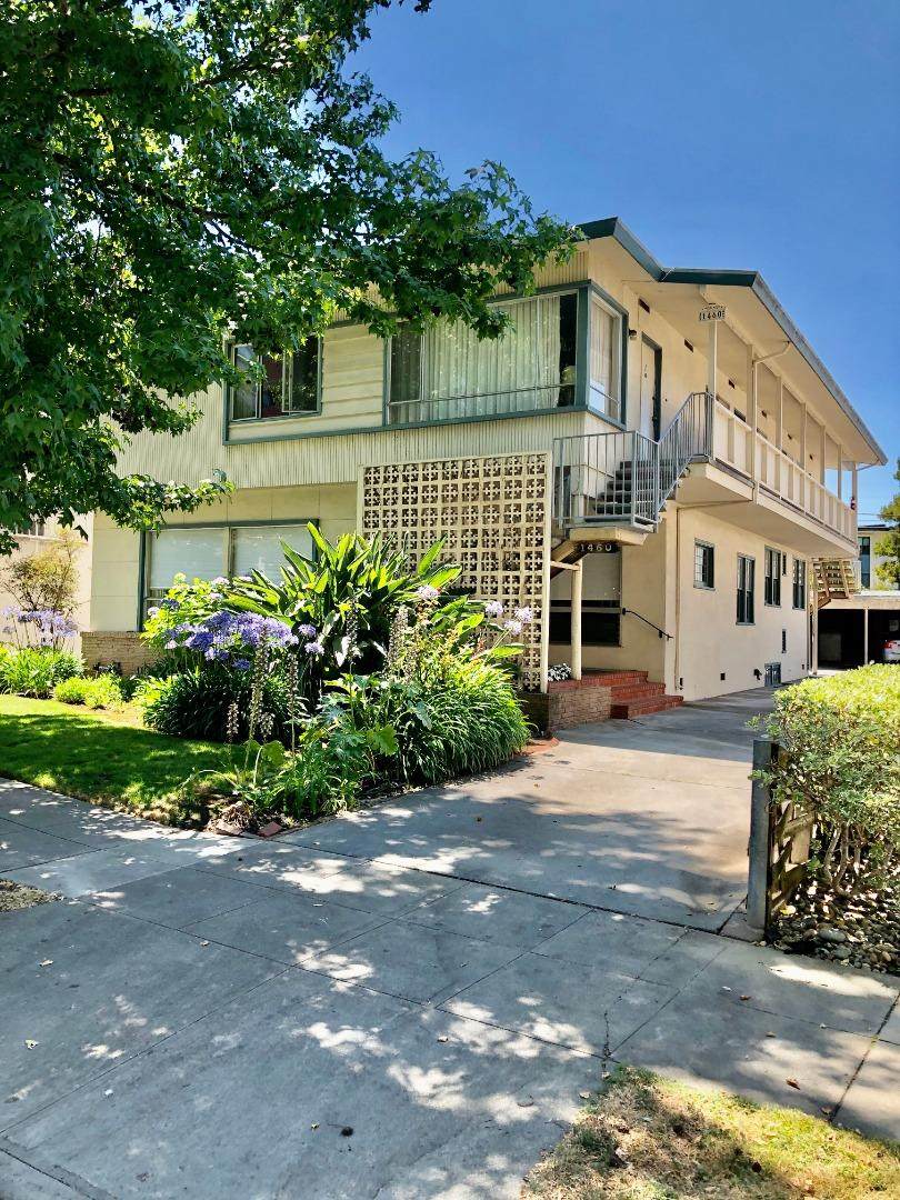 1460 Bellevue - Photo 1