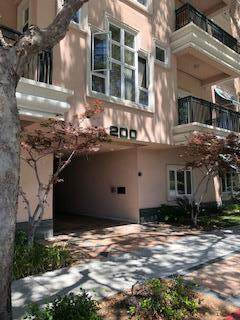 200 Sheridan - Photo 1