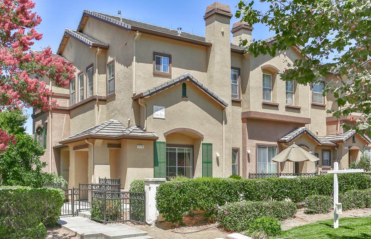 3176 Vinifera Drive - Photo 1