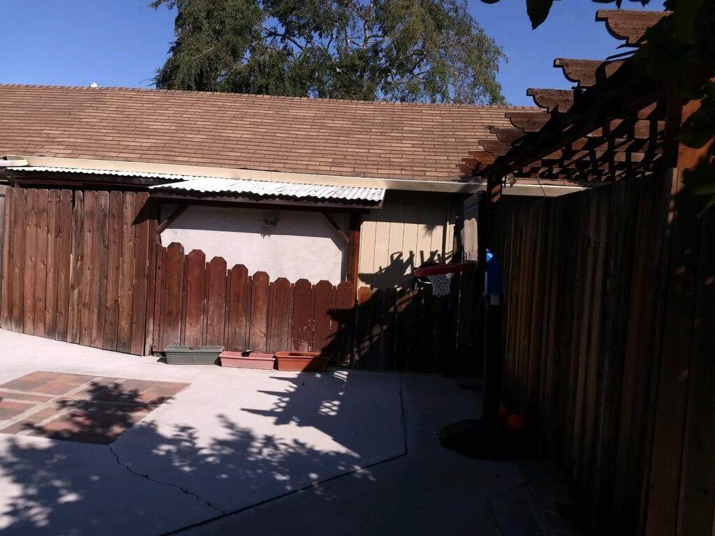 614 Redwood Avenue - Photo 1