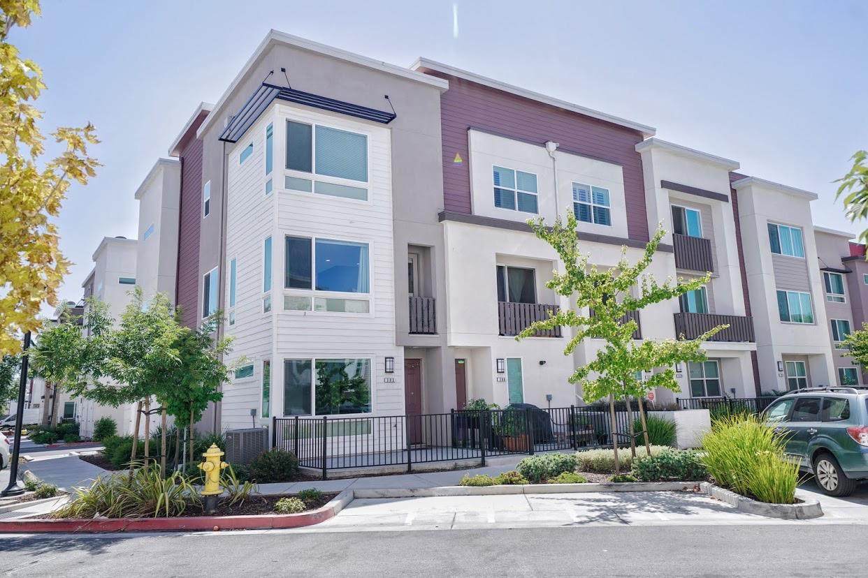 302 Flinder Place - Photo 1