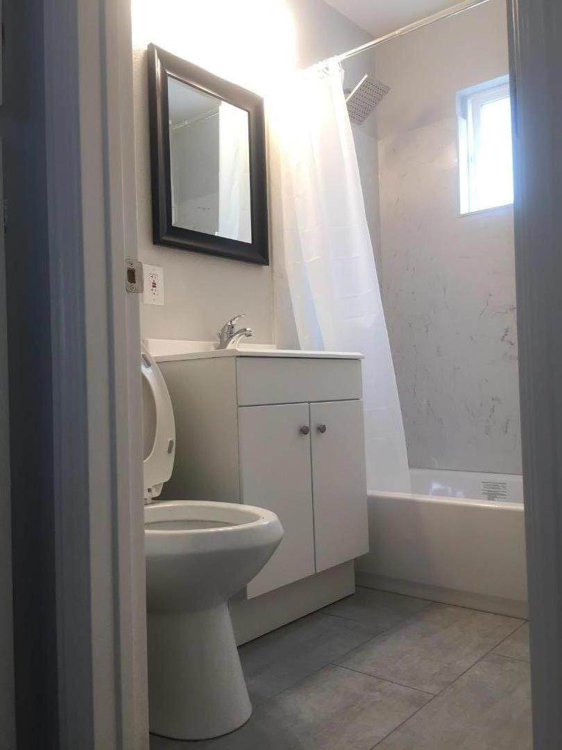 556 11th Street - Photo 1