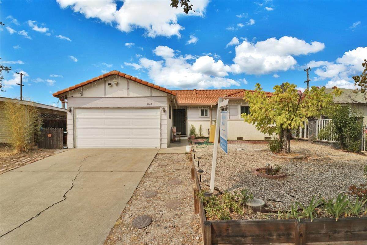 3163 Gawain Drive - Photo 1