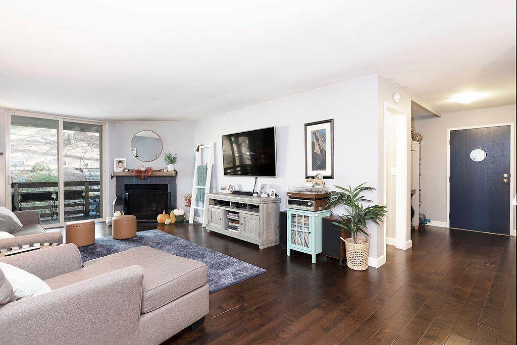 353 Philip Drive - Photo 1