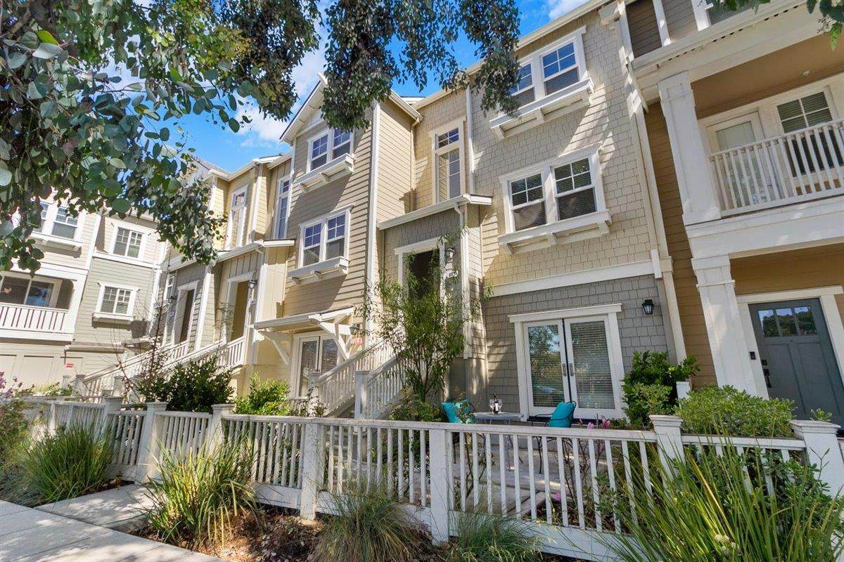 841 Sierra Vista Avenue - Photo 1