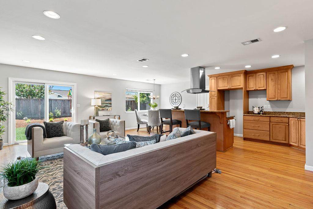 934 Kennard Way - Photo 1
