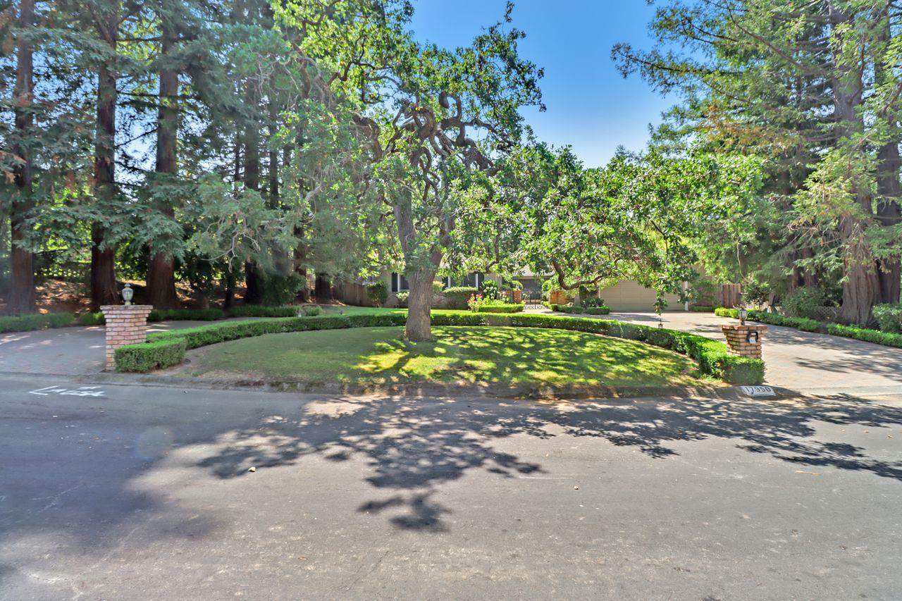17950 Vineland Avenue - Photo 1