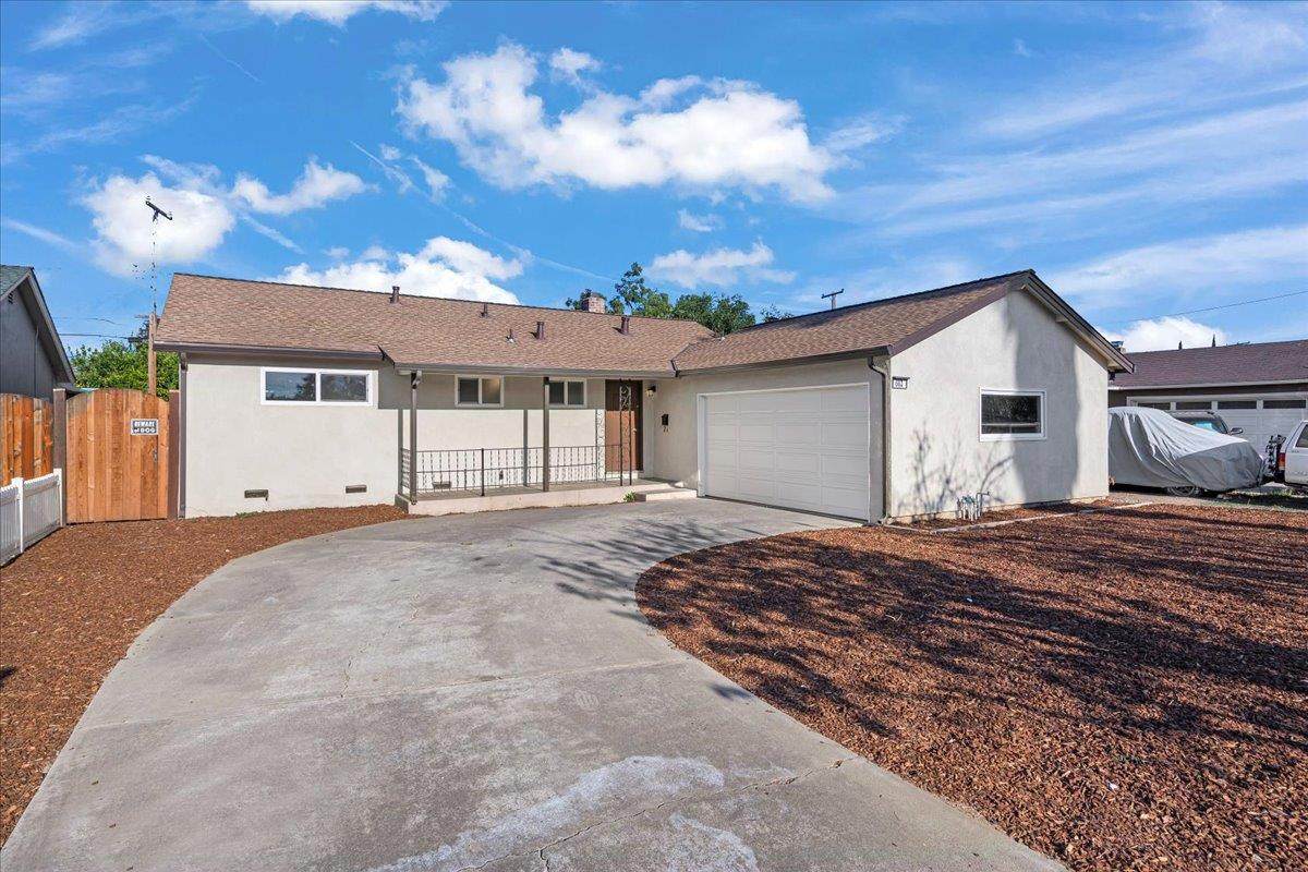 662 Coakley Drive - Photo 1