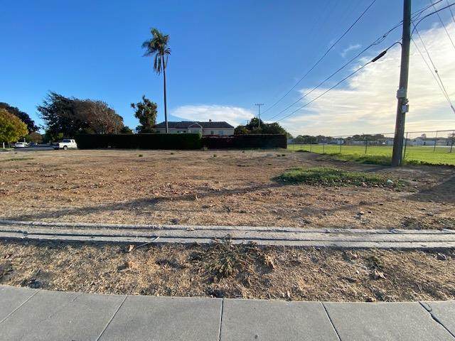 4 Carmel Avenue - Photo 1