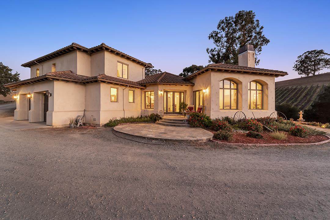 633 Kalthoff Common - Photo 1