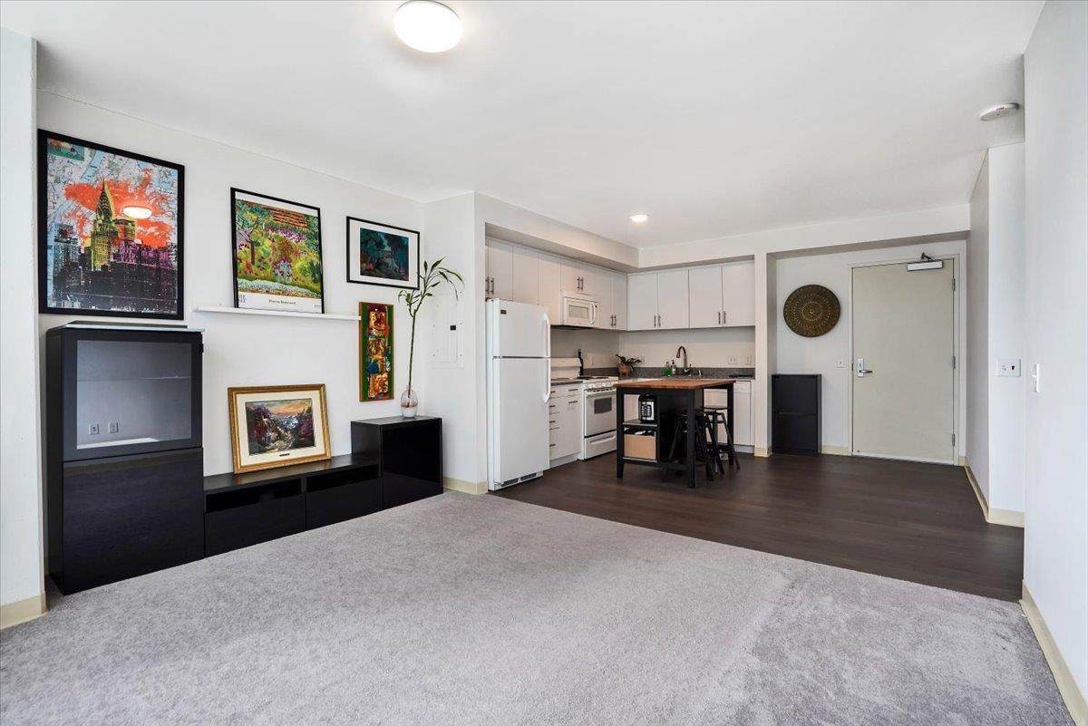 1400 Mission Street - Photo 1
