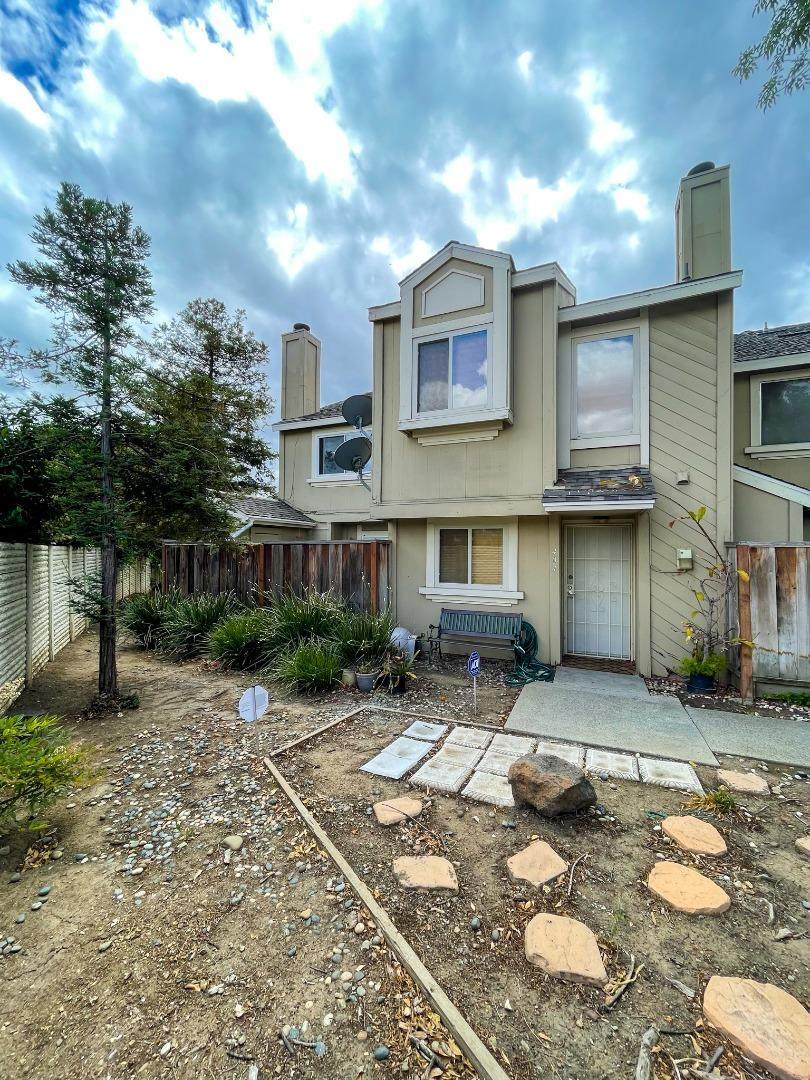 404 Tortola Way - Photo 1