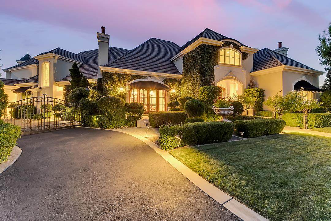 5651 La Seyne Place - Photo 1