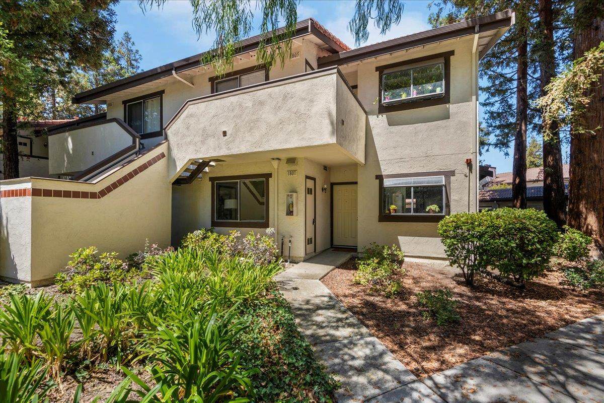 1400 Bowe Avenue - Photo 1