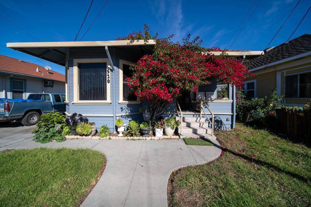 520 Lincoln Street - Photo 1