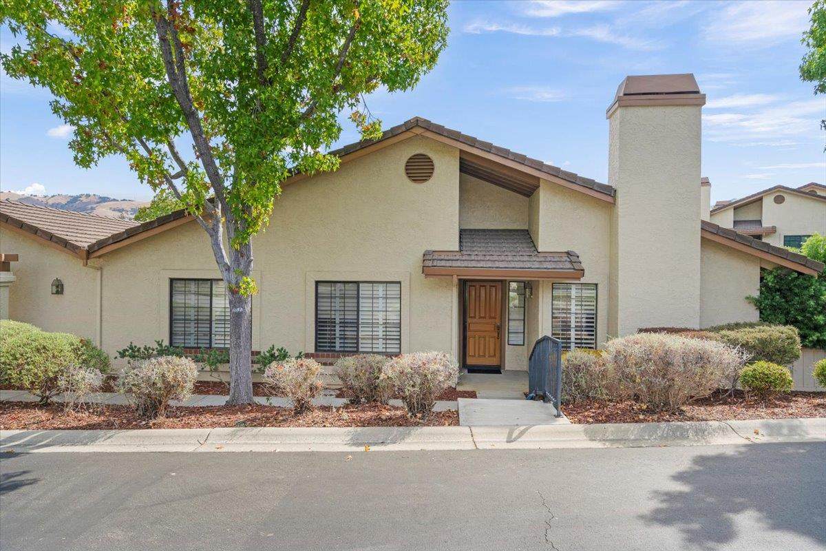 3419 Avernus Court - Photo 1
