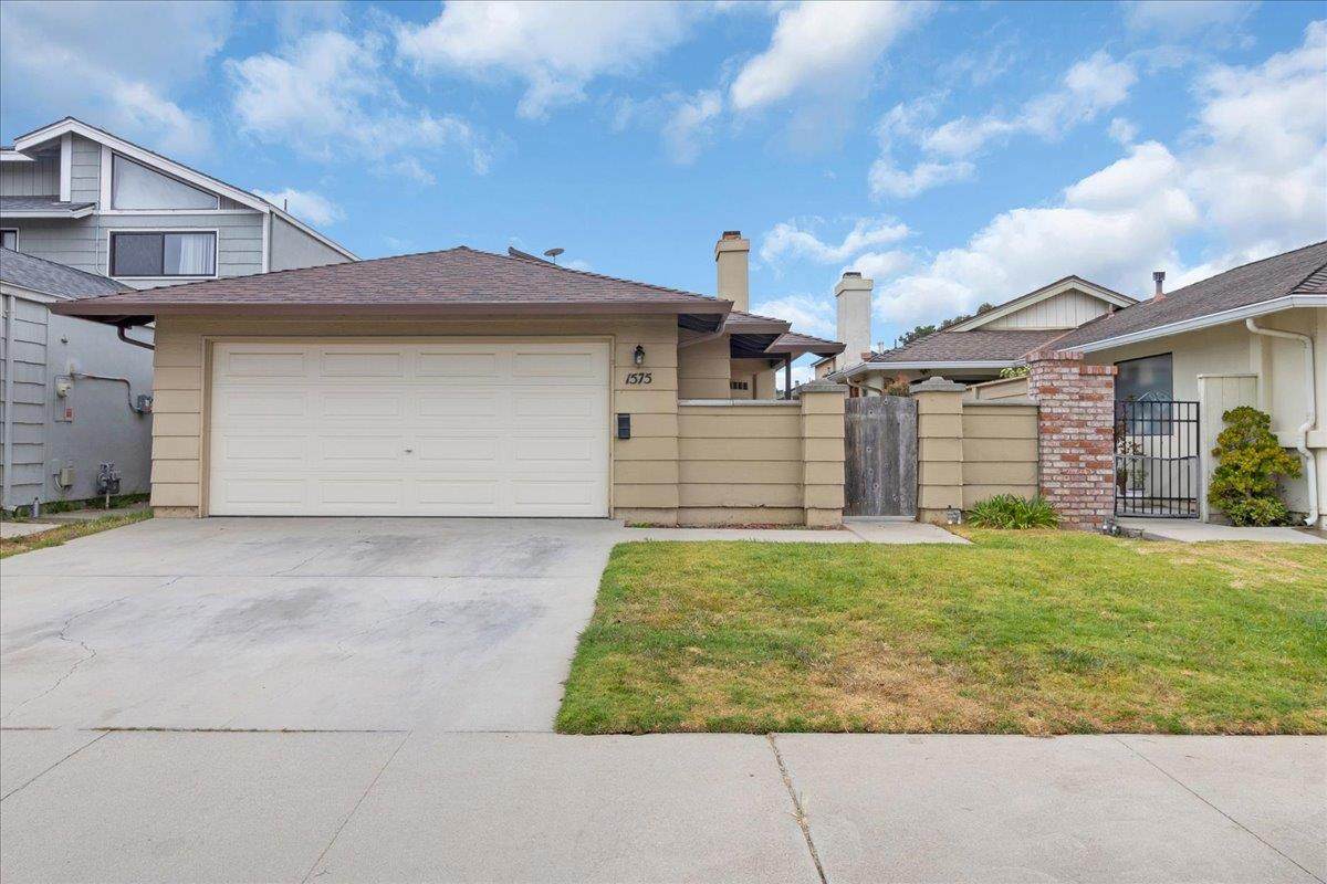 1575 Sepulveda Drive - Photo 1